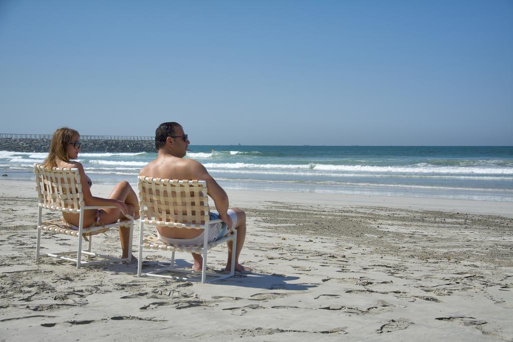 Ajman Beach Hotel Dış mekan fotoğraf