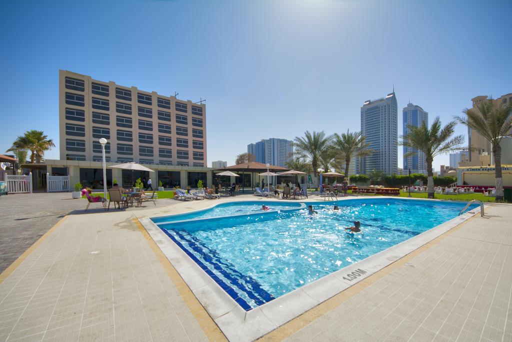 Ajman Beach Hotel Dış mekan fotoğraf